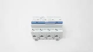 NADER NDB1-125 MOLDED CASE CIRCUIT BREAKER 125A AMP 4P 415V-AC