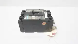 FUJI ELECTRIC BU-ESB3100 MOLDED CASE CIRCUIT BREAKER 600V-AC 3P 100A AMP