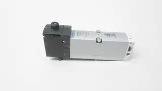 FESTO VSVA-B-M52-AZD-A1-1T1L 5/2-WAY MONOSTABLE AIR SOLENOID VALVE 24V-DC 145PSI