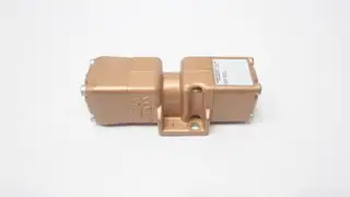 VERSA VSP-3311 THREE-WAY VALVE 1/8IN