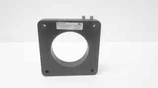 SQUARE D 170R-162 CURRENT TRANSFORMER 600V-AC 1600:5
