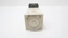 ALLEN BRADLEY 700-HR52TA17 TIME DELAY RELAY 100-240V-AC 0.05S-300H