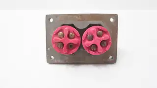 CROUSE HINDS DSD960 TWO BUTTON COVER AND DEVICE SUB-ASSEMBLY 600V-AC