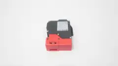 IDEC HS1E-640 SAFETY DOOR LOCK SWITCH 250V-AC