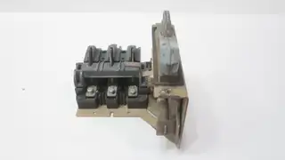 ALLEN BRADLEY 1494F-N100 FLANGE MOUNTED DISCONNECT SWITCH 3P