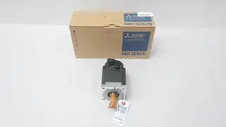 MITSUBISHI HG-KR73J SERVO MOTOR 750W 3000RPM 109V-AC