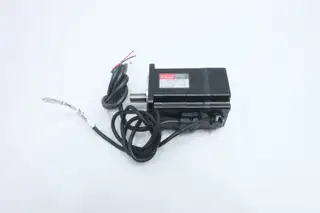 SANYO DENKI P50B07040DXS00 BL SUPER P5 SERVO MOTOR 400W 3000RPM 200V-AC