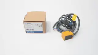 OMRON TL-N7MD1 PROXIMITY SWITCH 12-24V-DC