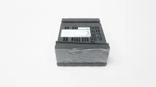 OMRON K3HB-RNB-AT11 DIGITALROTATION PULSE AND METER 24V-AC/DC