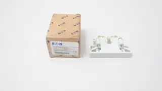 EATON C320KGS31 FREEDOM SERIES AUXILIARY CONTACT BLOCK SER A2