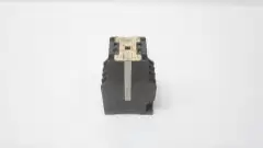 SIEMENS 3TF81 33-0A AC CONTACTOR 20A AMP 5HP