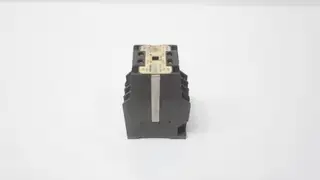 SIEMENS 3TF81 33-0A AC CONTACTOR 20A AMP 5HP