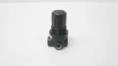 IMI NORGREN R07-100-RNKA PNEUMATIC REGULATOR 1/8IN NPT 300PSI 5-100PSI