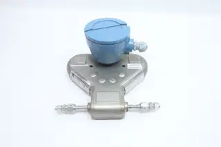 MICRO MOTION CMF010M324NQBAEZZZ CORIOLIS MASS FLOW METER 17.3V-DC