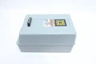 SQUARE D 8536SAG11 NEMA SIZE 00 ENLCOSED STARTER 120V-AC 1HP