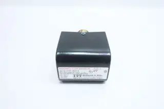 MCDONNELL & MILLER FS4-3 FLOW SWITCH 115V-AC 230V-AC