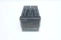 EUROTHERM P304C/CC/VH/XXX/SD4L/XXXXX 1/4 DIN MELT PRESSURE CONTROLLER 100-230VAC