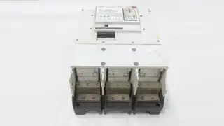 CUTLER-HAMMER S801V50N3S 92EA10025G0003G SOFT STARTER 500A 400HP 24V-DC