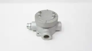CROUSE HINDS EABT EAJT 26 IRON T CONDUIT OUTLET BOX 3/4IN