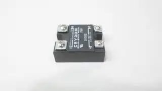 CRYDOM D1D12 SOLID STATE RELAY 12A 100V-DC 3.5-32V-DC