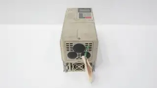 YASKAWA CIMR-F7U43P7 VARISPEED F7 VFD DRIVE 5.8KVA 0-480V-AC 0-400HZ 380-480V-AC