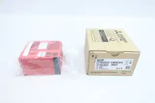 MITSUBISHI Q62P MELSEC-Q POWER SUPPLY 105VA 24V-DC 100-240V-AC 0.6A AMP