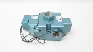 MAC 57D-13-117AA PNEUMATIC SOLENOID VALVE 120V-AC 24V-DC 150PSI 1IN NPT