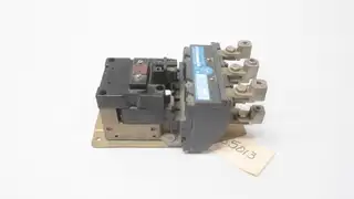 ALLEN BRADLEY 702L-D0D93 LIGHTING CONTACTOR 120V-AC SIZE 3