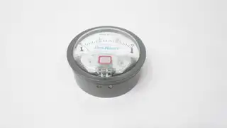 DWYER 2015C 12-190943-04 DIFFERENTIAL PRESSURE GAUGES 4IN 1/8IN 0-15IN-H2O