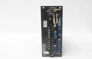 YASKAWA CACR-HR02BAB12Y5 SERVO DRIVE 0.3HP 200-230V-AC 0-230V-AC