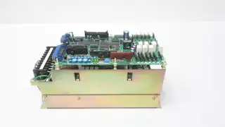 YASKAWA CACR-SR15BB1BM SERVOPACK SERVO DRIVE 2.01HP 3PH 200-230V-AC 0-230V-AC