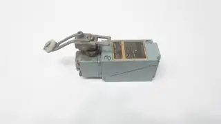 ALLEN BRADLEY 802T-HP LIMIT SWITCH 600V-AC