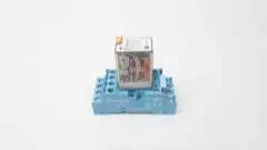 FINDER 55.34.8.120.0040 7A PLUG-IN RELAY 120V-AC