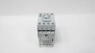 ALLEN BRADLEY 100-C12D10 SER A CONTACTOR 120V-AC 25A AMP 7.5HP