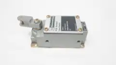 TELEMECANIQUE L143-2M ROTARY HEAD LIMIT SWITCH 600V-AC