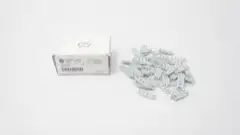 BOX OF 50 ALLEN BRADLEY 1492-DPL PLUG