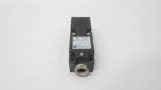 TELEMECANIQUE XSC-H207629 PROXIMITY SENSOR 15-58V-DC