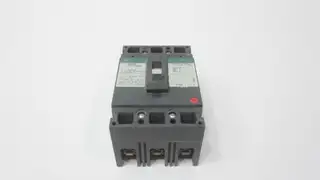 GENERAL ELECTRIC GE TED134010 MOLDED CASE CIRCUIT BREAKER 480V-AC 3P 10A AMP