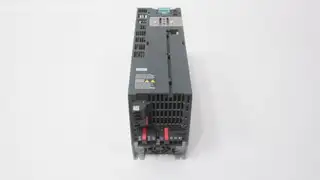 SIEMENS 6SL3210-1PE21-8AL0 VFD DRIVE 10HP 400-480V-AC 0-550HZ 0-480V-AC