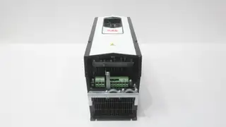 ABB ACS880-01-027A-5+E202+K490+P944 VFD DRIVE 20HP 380-500V-AC 0-500HZ 0-500V-AC