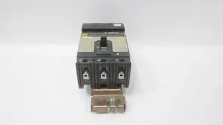 SQUARE D FA34030 MOLDED CASE CIRCUIT BREAKER 480V-AC 3P 30A AMP