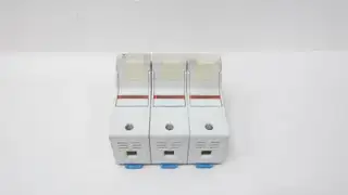 GOULD US6J31 FINGER-SAFE FUSE HOLDER FUSE HOLDER 60A AMP 600V-AC 3P