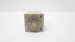 OMRON H3CR-F8 8-PI TWIN TIMER RELAY