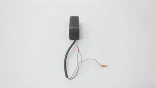 KEYENCE IL-1000*** DIN-RAIL MOUNT ANALOG LASER AMPLIFIER LASER SENSOR 10-30V-DC