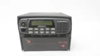 MOTOROLA CDM1550-LS SEC1212 TWO-WAY RADIO AND POWER SUPPLY 10A 120V-AC 13.8V-DC
