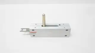 ALLEN BRADLEY 440G-A27163 GUARDMASTER SLIDING BOLT ACTUATOR