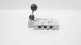 NUMATICS L23LD652O000000 MANUALLY OPERATED DIRECTIONAL CONTROL VALVE 3/8IN