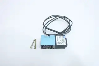 MAC 45A-L00-DDAA-1BA PNEUMATIC SOLENOID VALVE 24V-DC 120PSI