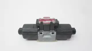 TOYOOKI KOGYO HD1S-3W-BGA-03B-WYD2 HYDRAULIC SOLENOID VALVE 24V-DC