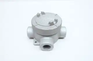 CROUSE HINDS 0105267-1 TYPE EAJ EXPLOSION-PROOF CONDUIT OUTLET BOX ENCLOSURE